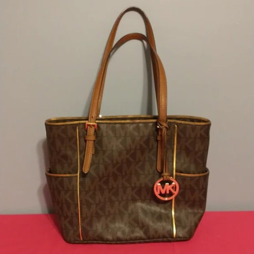 Michael Kors Signature Bag